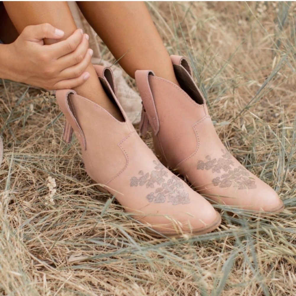 Joyfolie NORIE LEATHER Western Cowboy Cowgirl BOOTS IN ROSE SMOKE Size 2Y